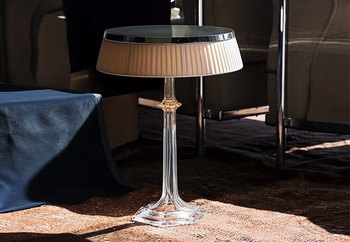 bon-jour-table-versailles-flos-decorative-R-03.jpg