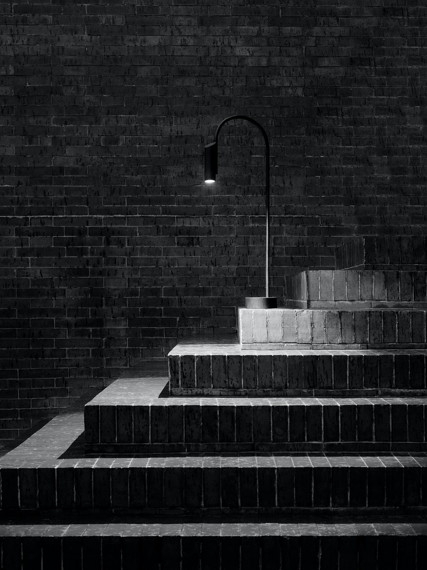 caule-bollard-flos-outdoor-R-04.jpg