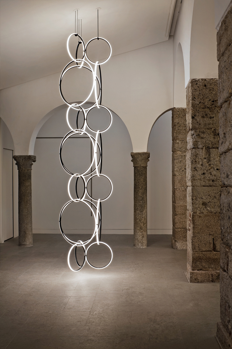 Arrangements-ceiling-wall-flos-R-04.jpg