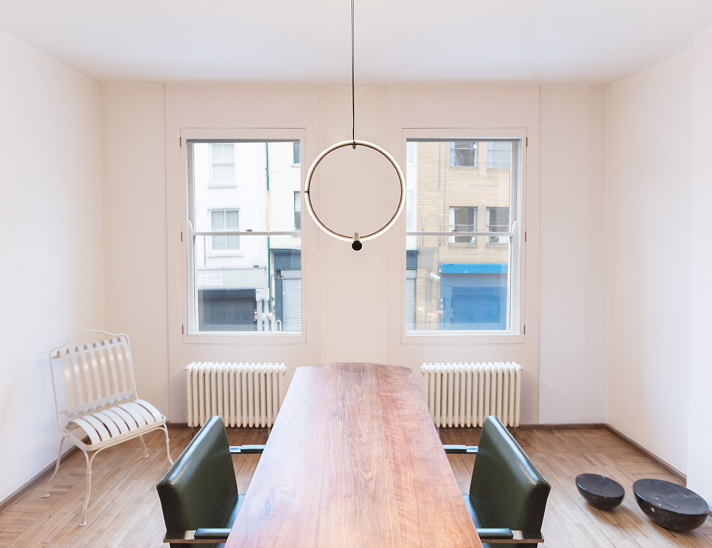 Arrangements-ceiling-wall-flos-R-05.jpg