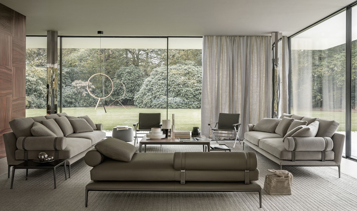 Arrangements-ceiling-wall-flos-R-10.jpg