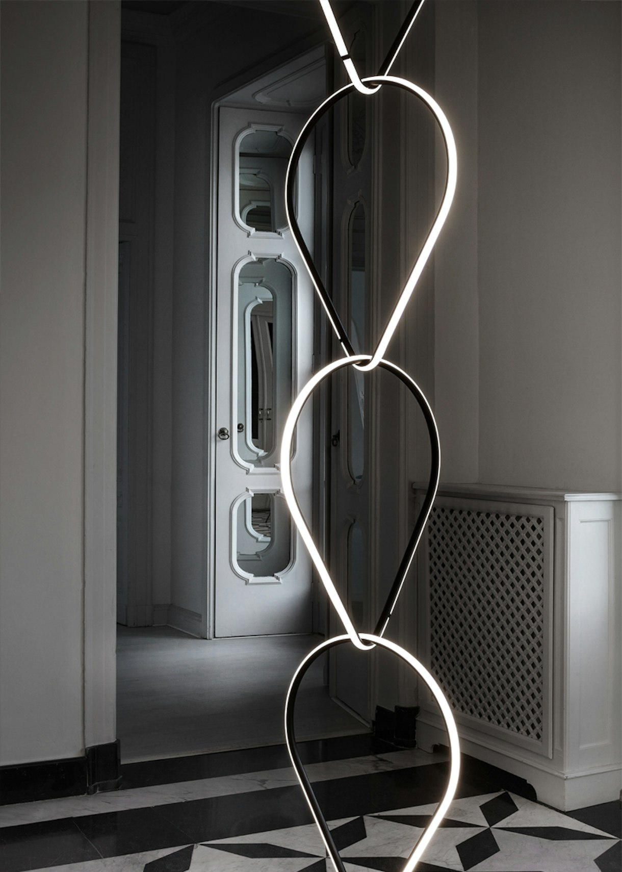 Arrangements-ceiling-wall-flos-R-17.jpg