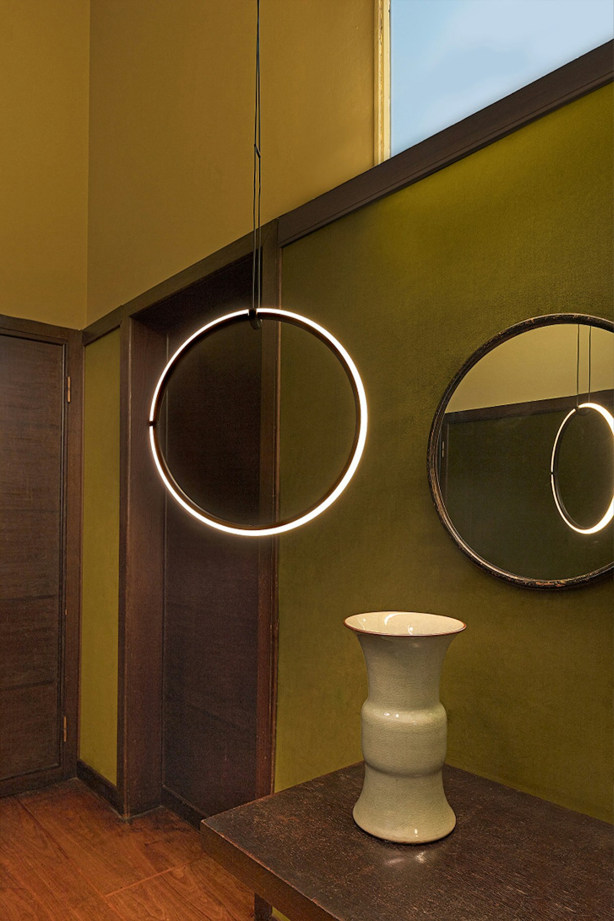 Arrangements-ceiling-wall-flos-R-26.jpg