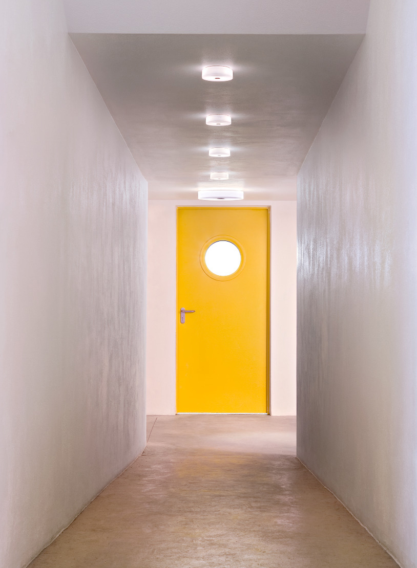 Button-ceiling-wall-flos-R-02.jpg