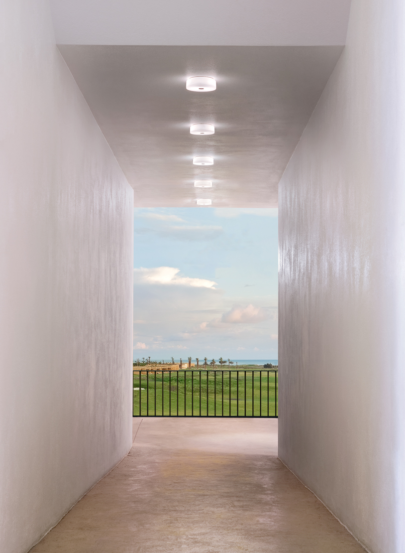 Button-ceiling-wall-flos-R-03.jpg