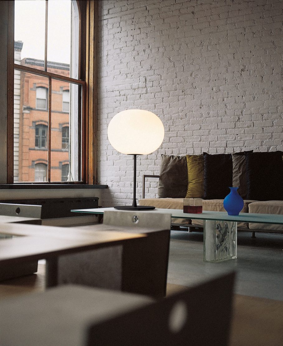 Glo-Ball-table-flos-R-13.jpg