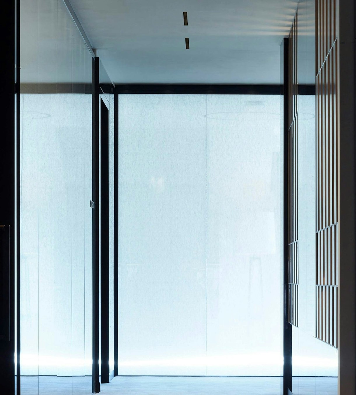 Light-Shadow-system-flos-architectural-B-03.jpg