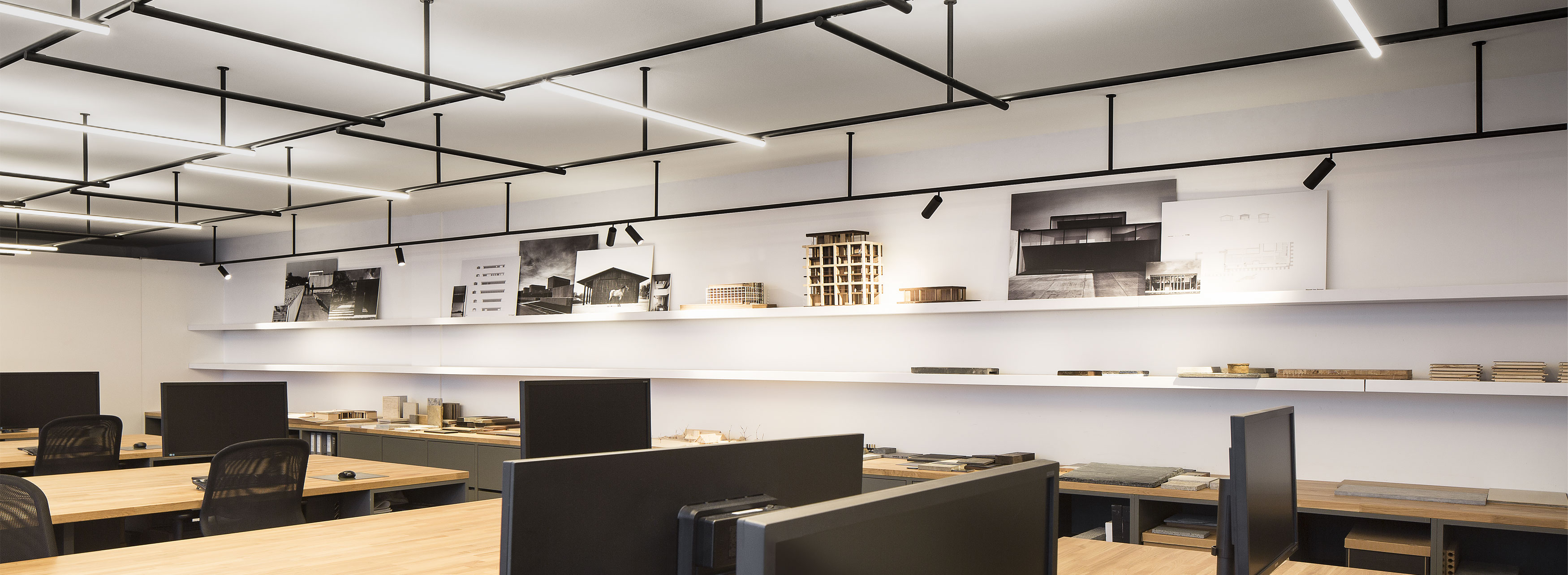P_Fm_B-Infra-Structure-Flos-Architectural-life.jpg