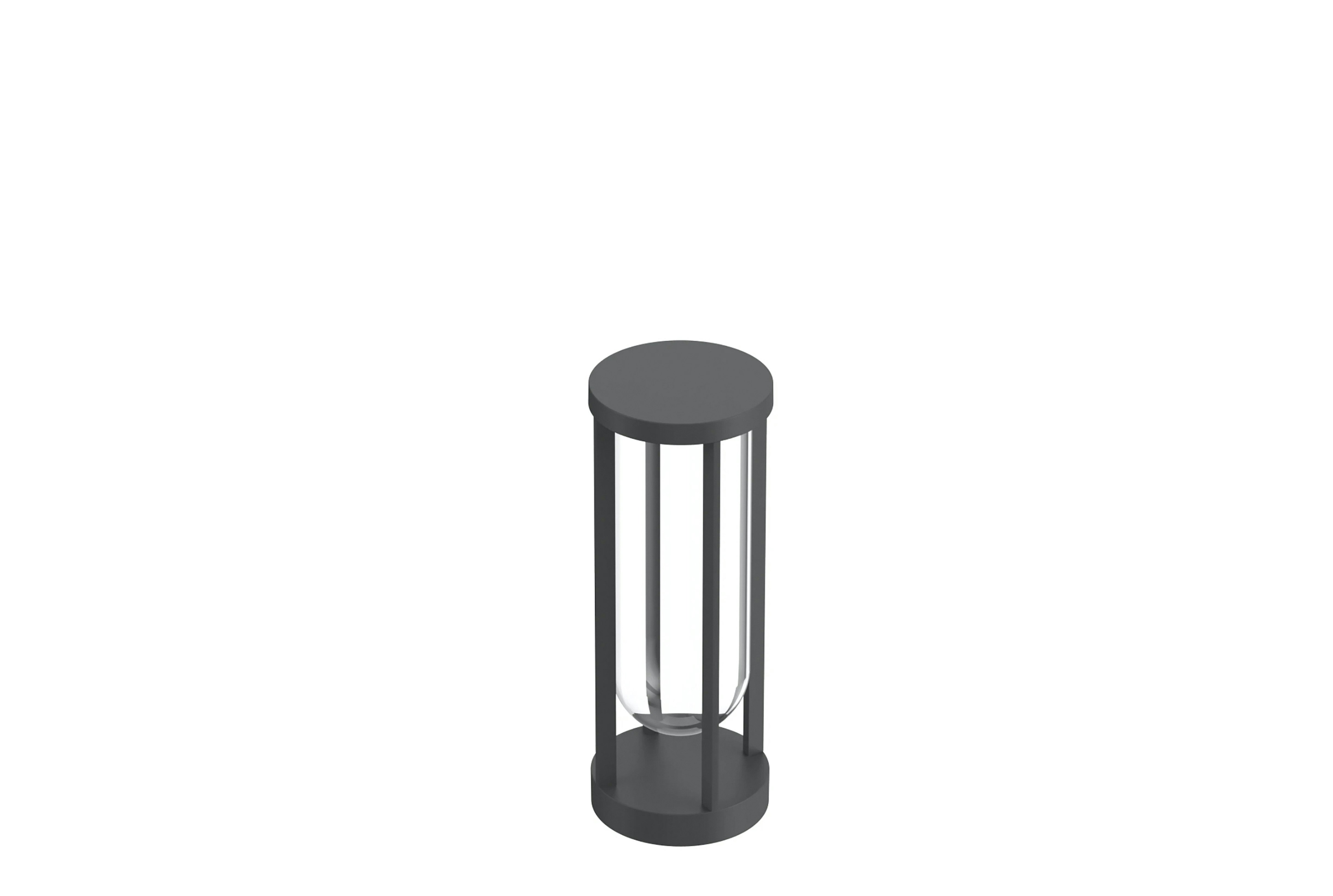 P_Md_E-In-Vitro-Bollard-1-Flos-Outdoor-still-life.jpg