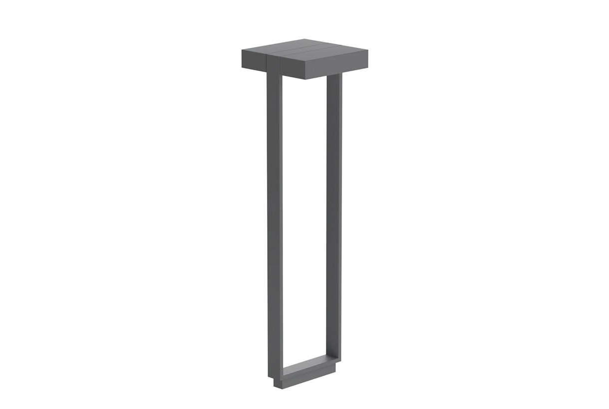 P_Md_E-Mile-Bollard-2-Double-Flos-Outdoor-still-life.jpg