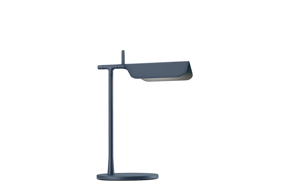 P_Md_E-Tab-Table-Flos-Decorative-still-life.jpg