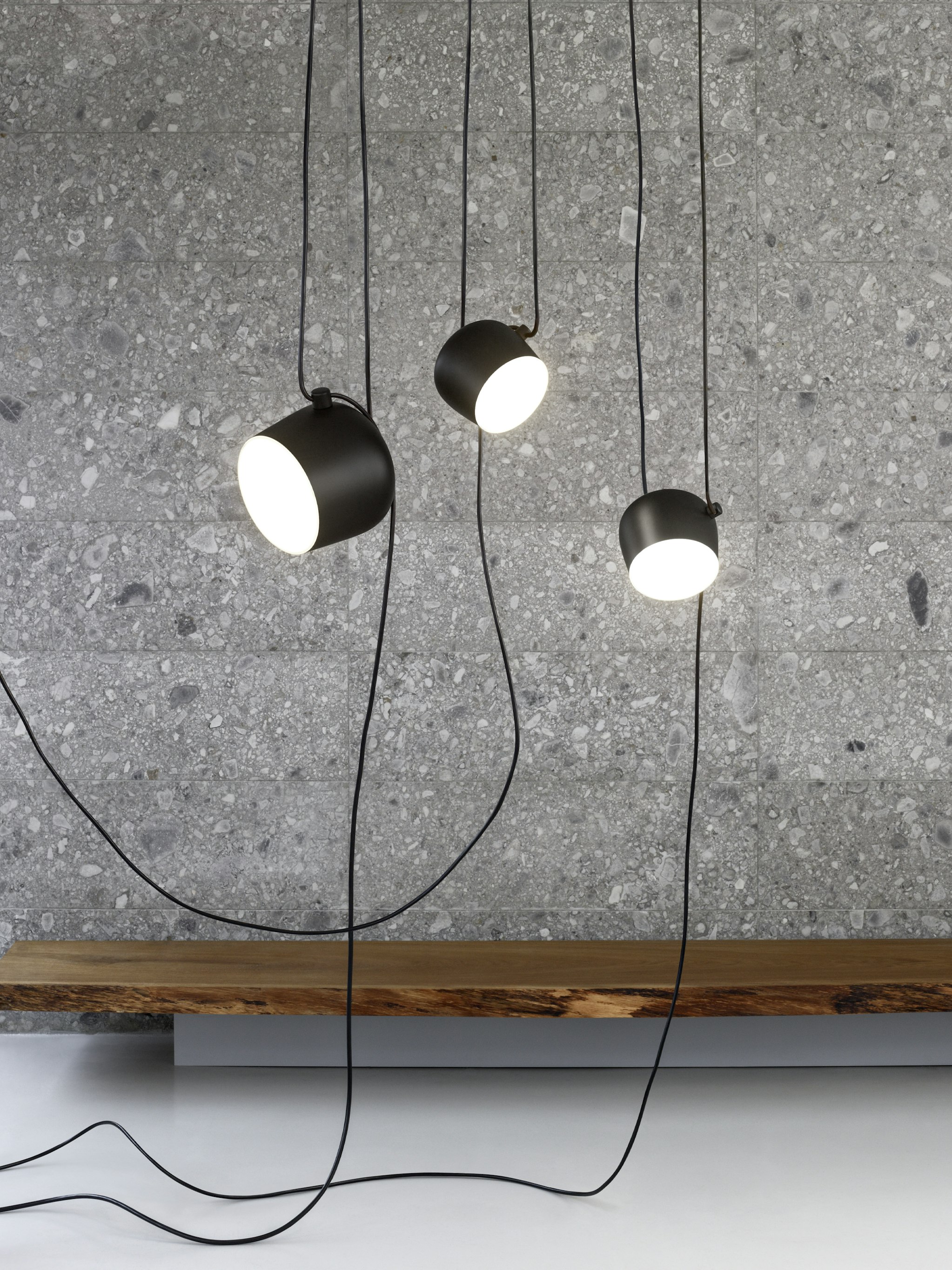 P_Md_F-Aim-Flos-Decorative-highlight.jpg