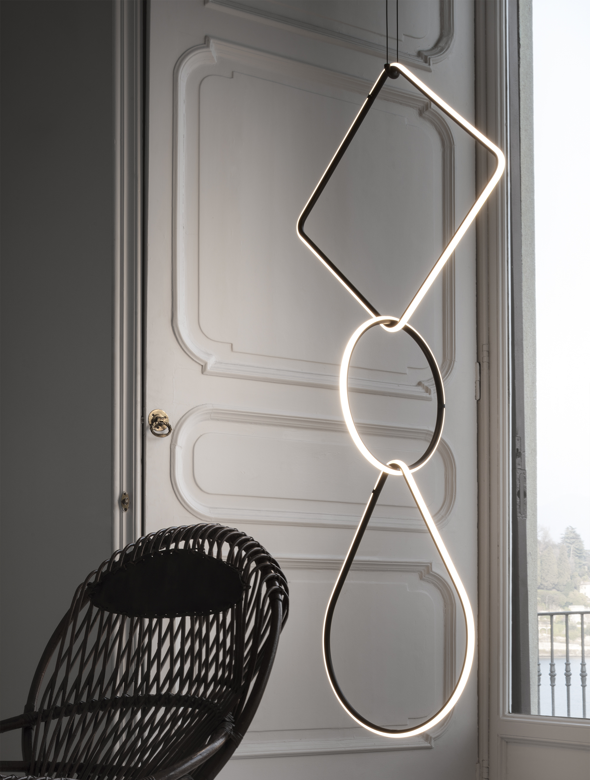 P_Md_F-Arrangements-Flos-Decorative-highlight.jpg