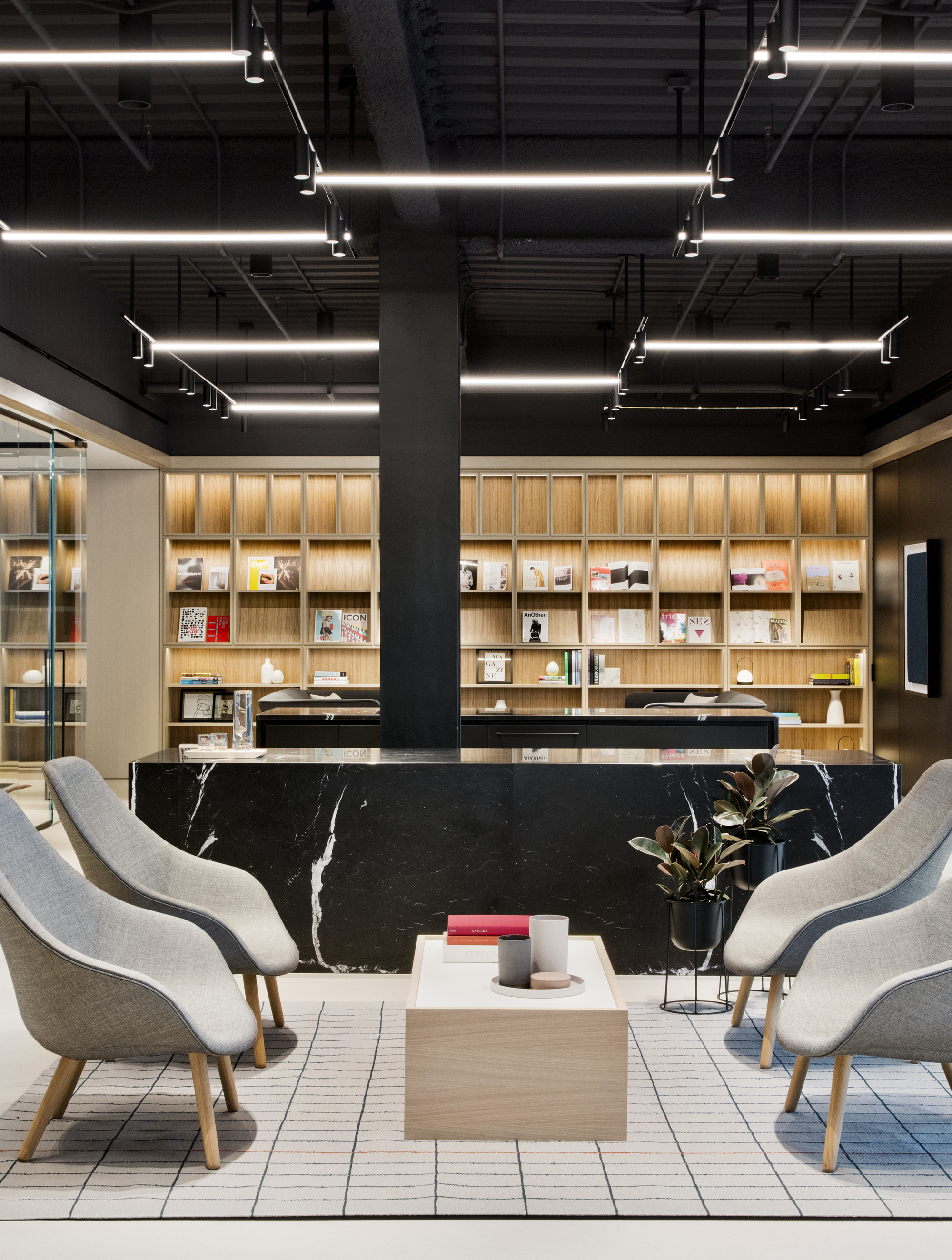 P_Md_F-Infra-Structure-Spot-90-Flos-Architectural-highlight.jpg