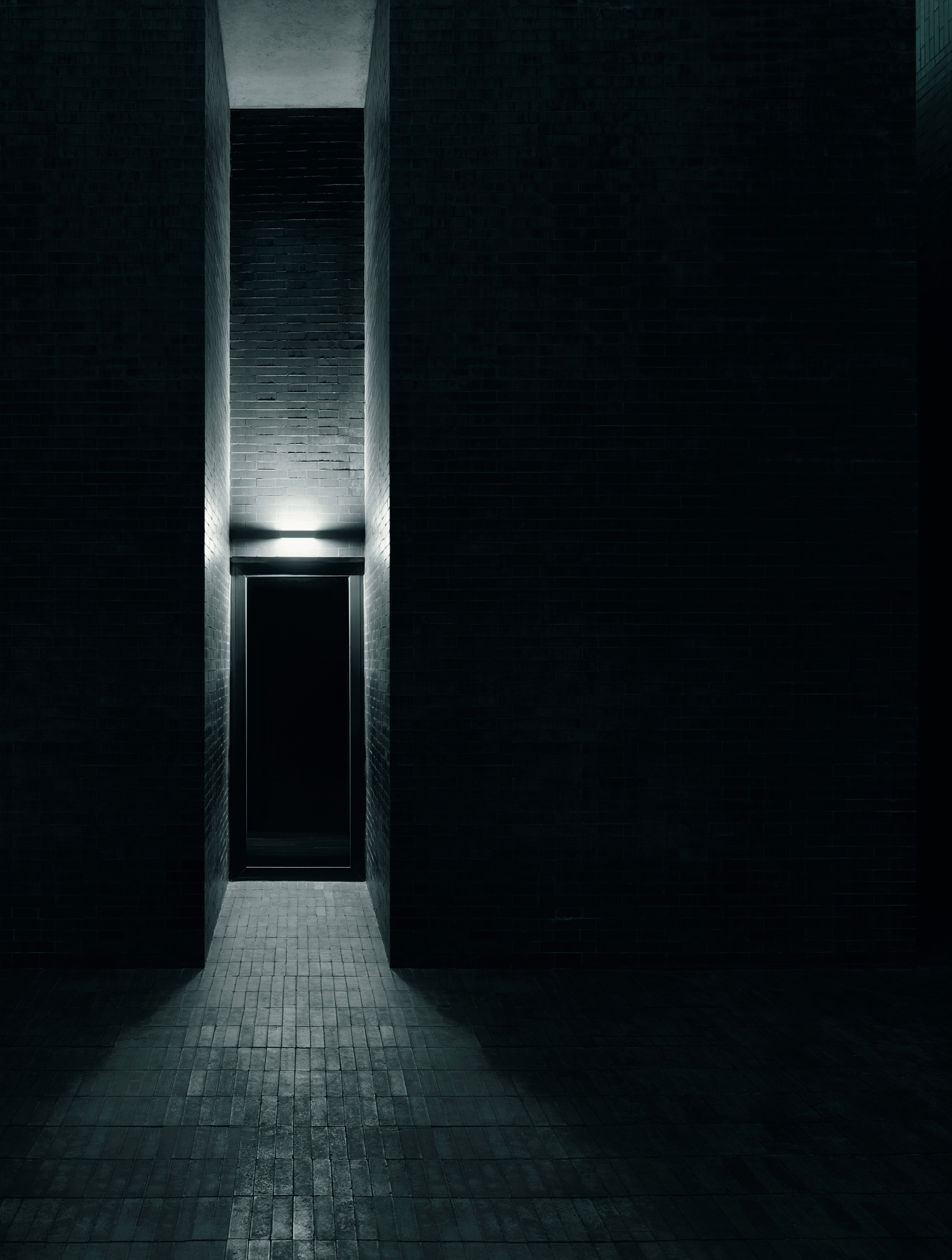 P_Md_F-Mile-Wall-2-Asymmetric-Flos-Outdoor-highlight.jpg