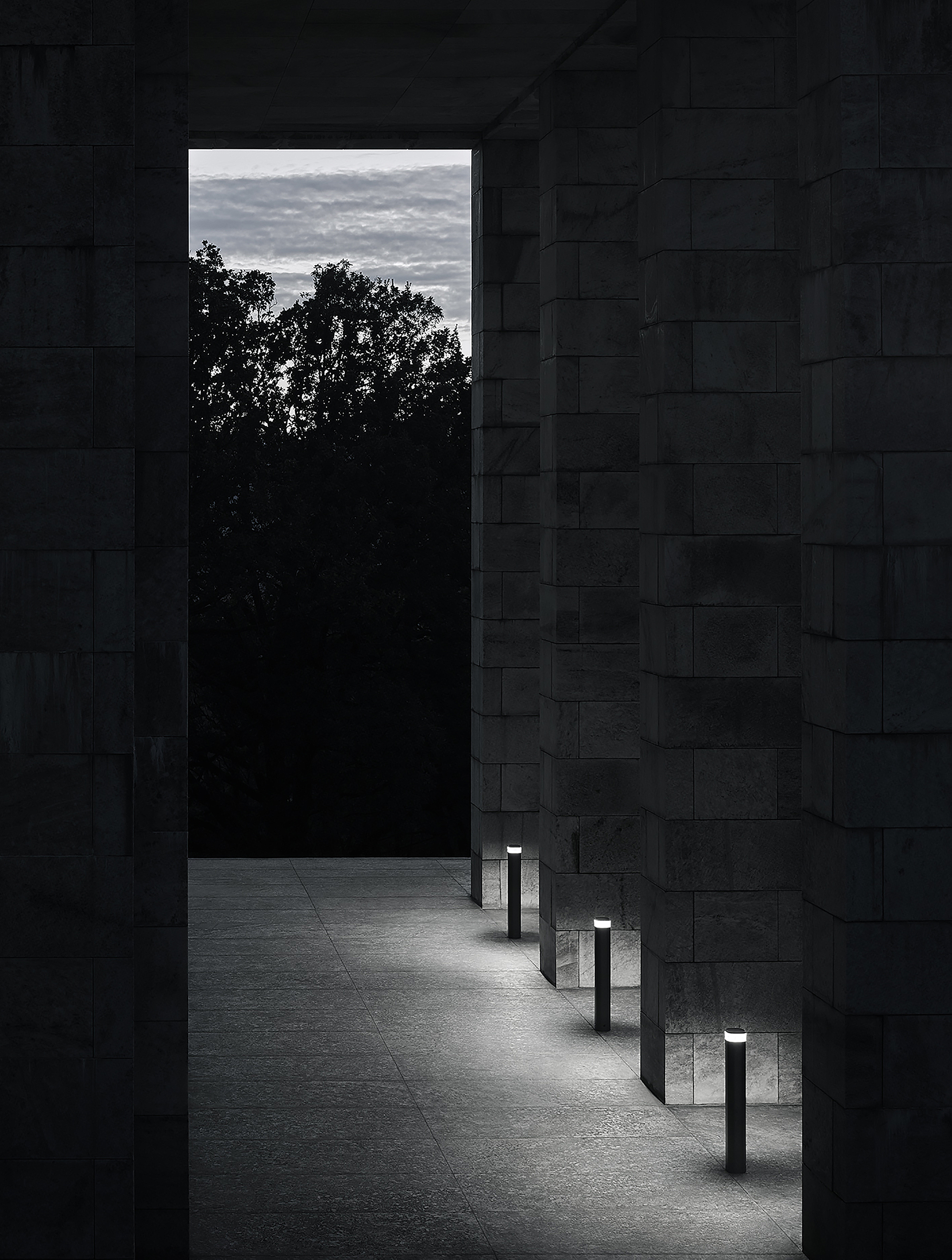 P_Md_F-Pointbreak-Bollard-Flos-Outdoor-highlight.jpg