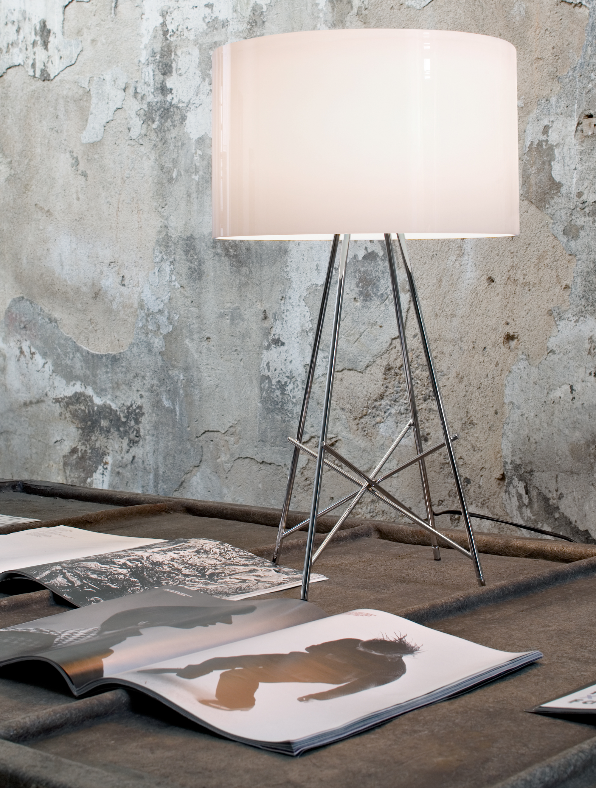 P_Md_F-Ray-Table-Flos-Decorative-highlight.jpg
