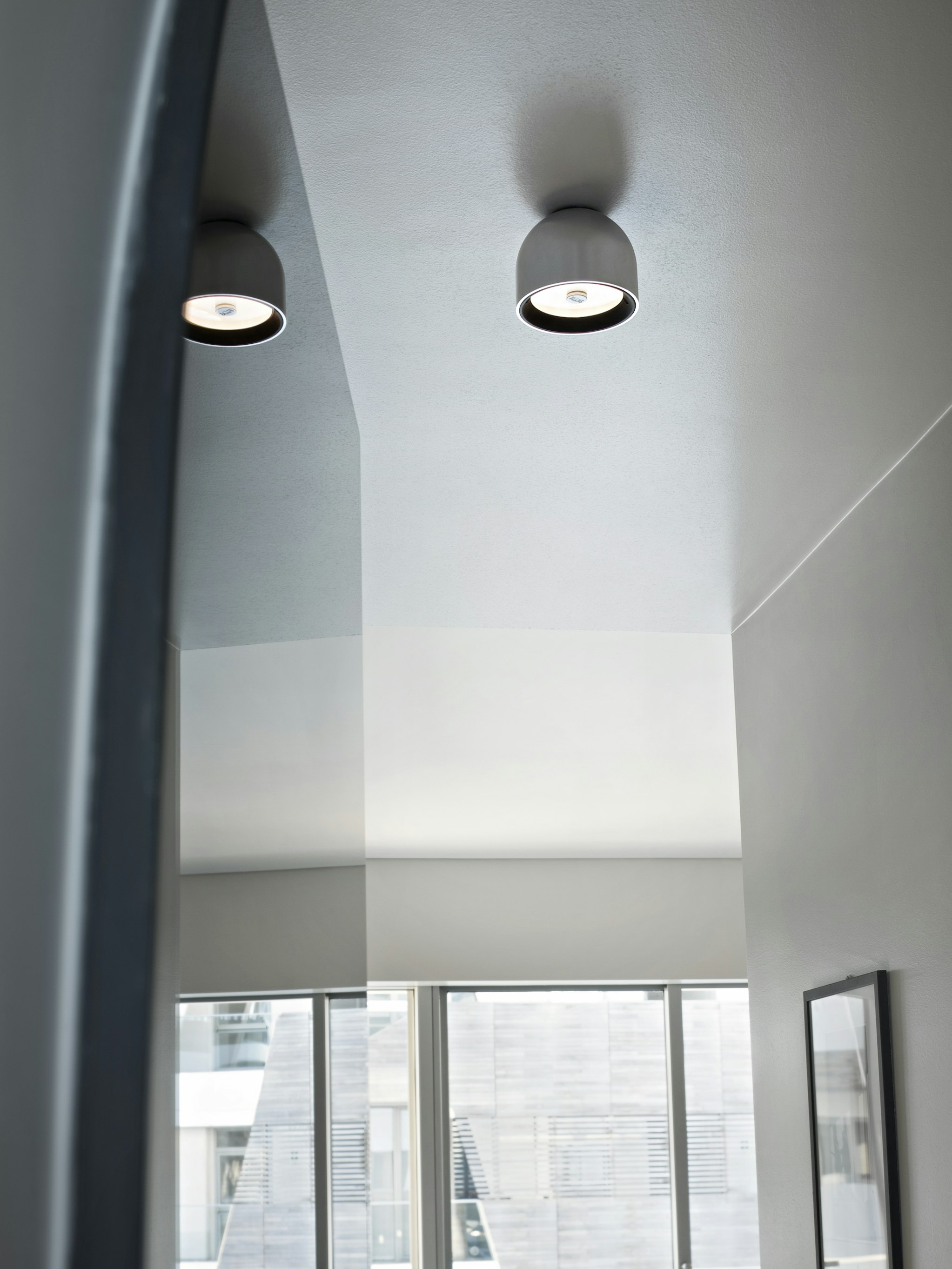 P_Md_F-Wan-Ceiling-Wall-Flos-Decorative-highlight.jpg