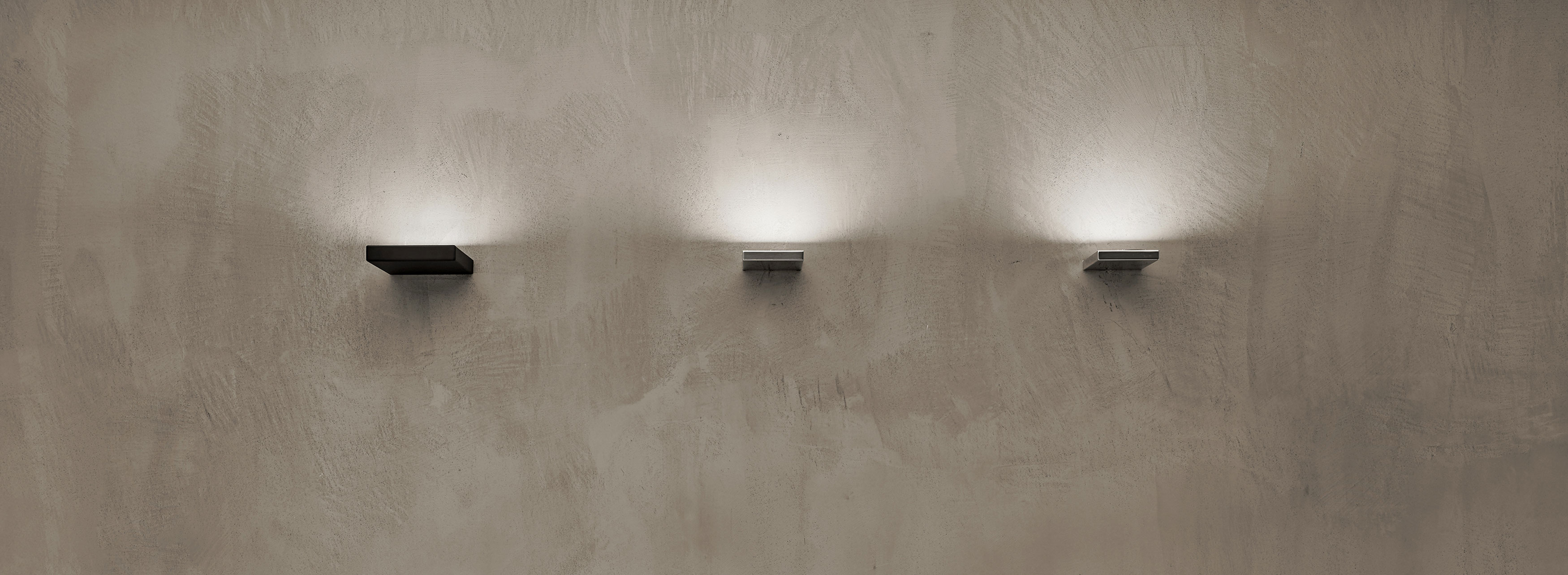 P_Sf_B-Fort-Knox-Wall-Flos-Architectural-life.jpg
