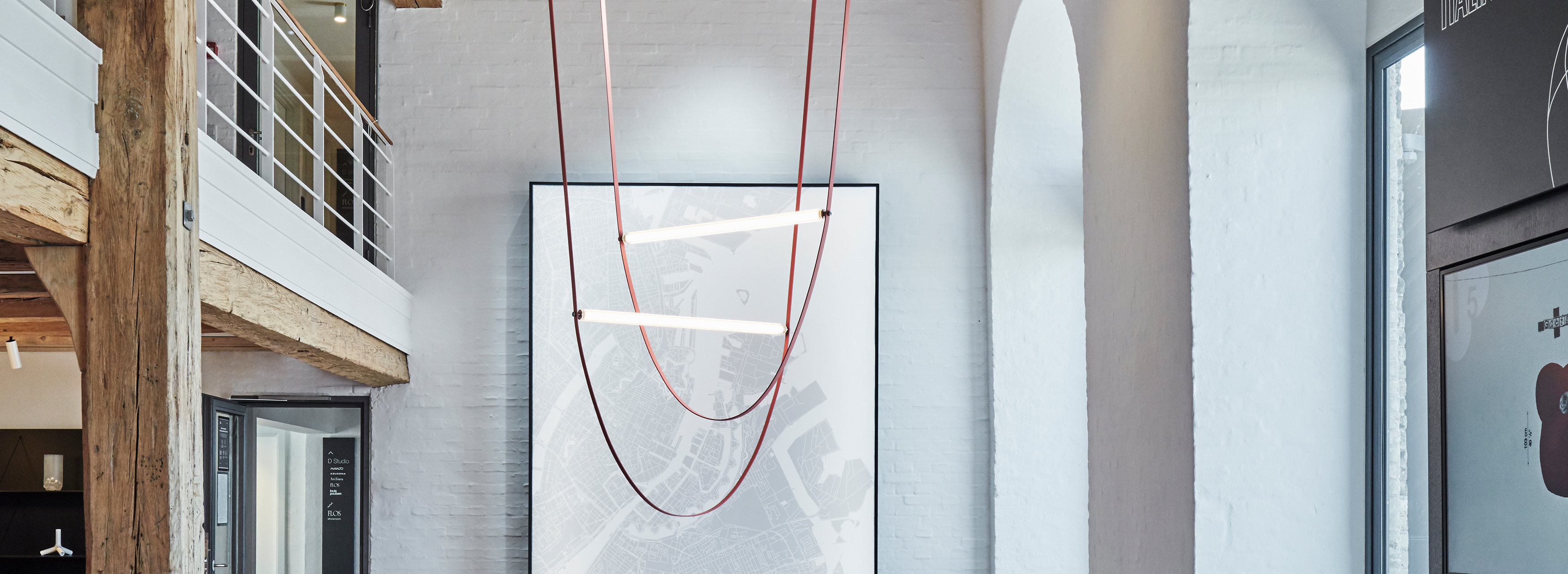 P_Sf_B-Wireline-Flos-Decorative-life.jpg