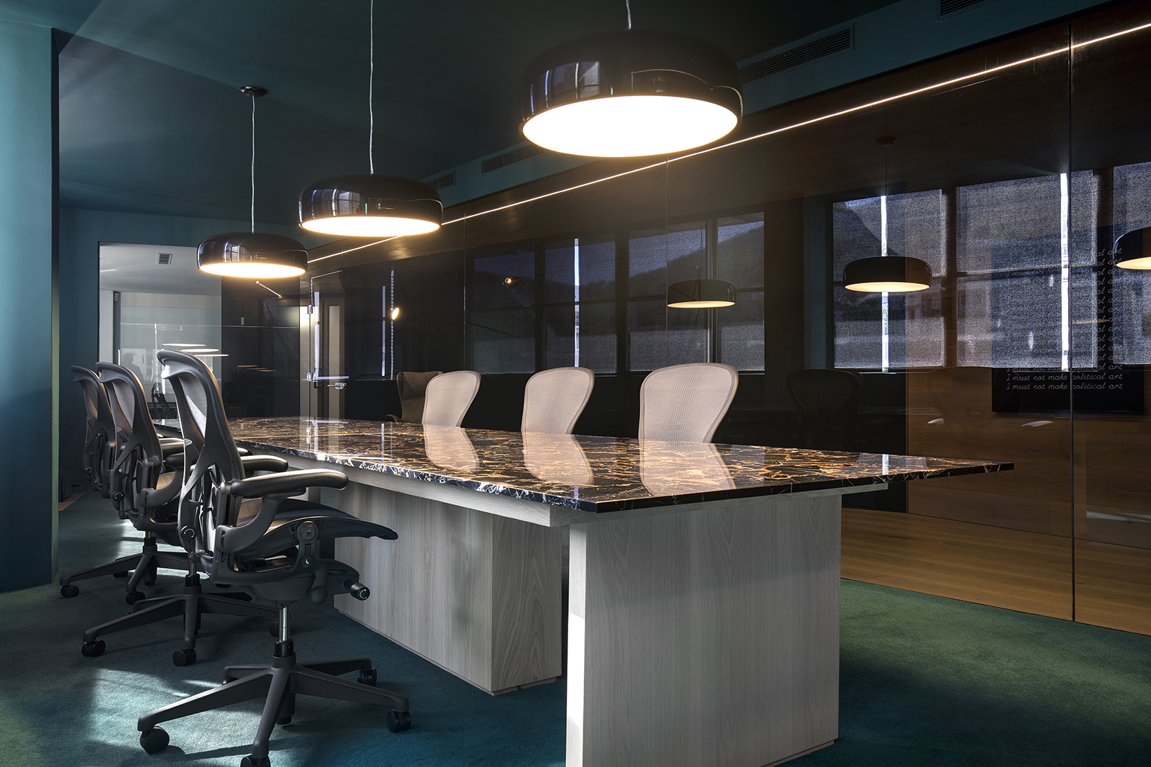 Smithfield-suspension-flos-R-07.jpg