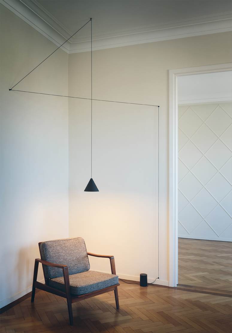 String-Light-suspension-flos-R-02.jpg