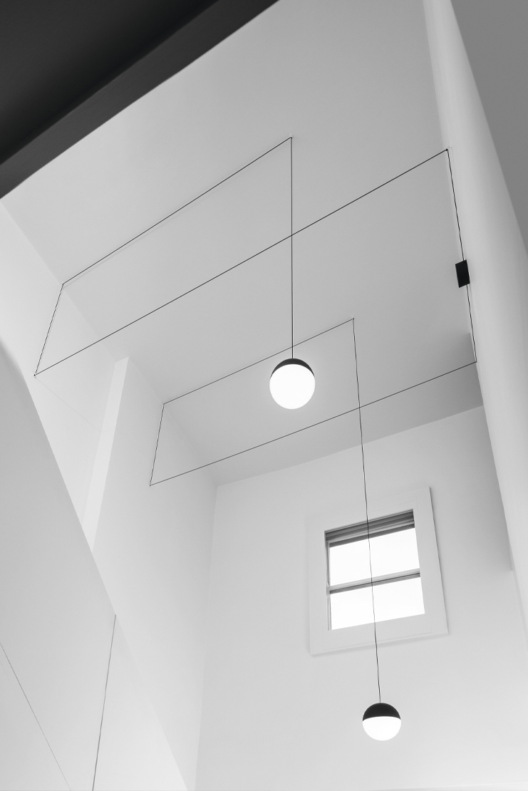 String-Light-suspension-flos-R-13.jpg