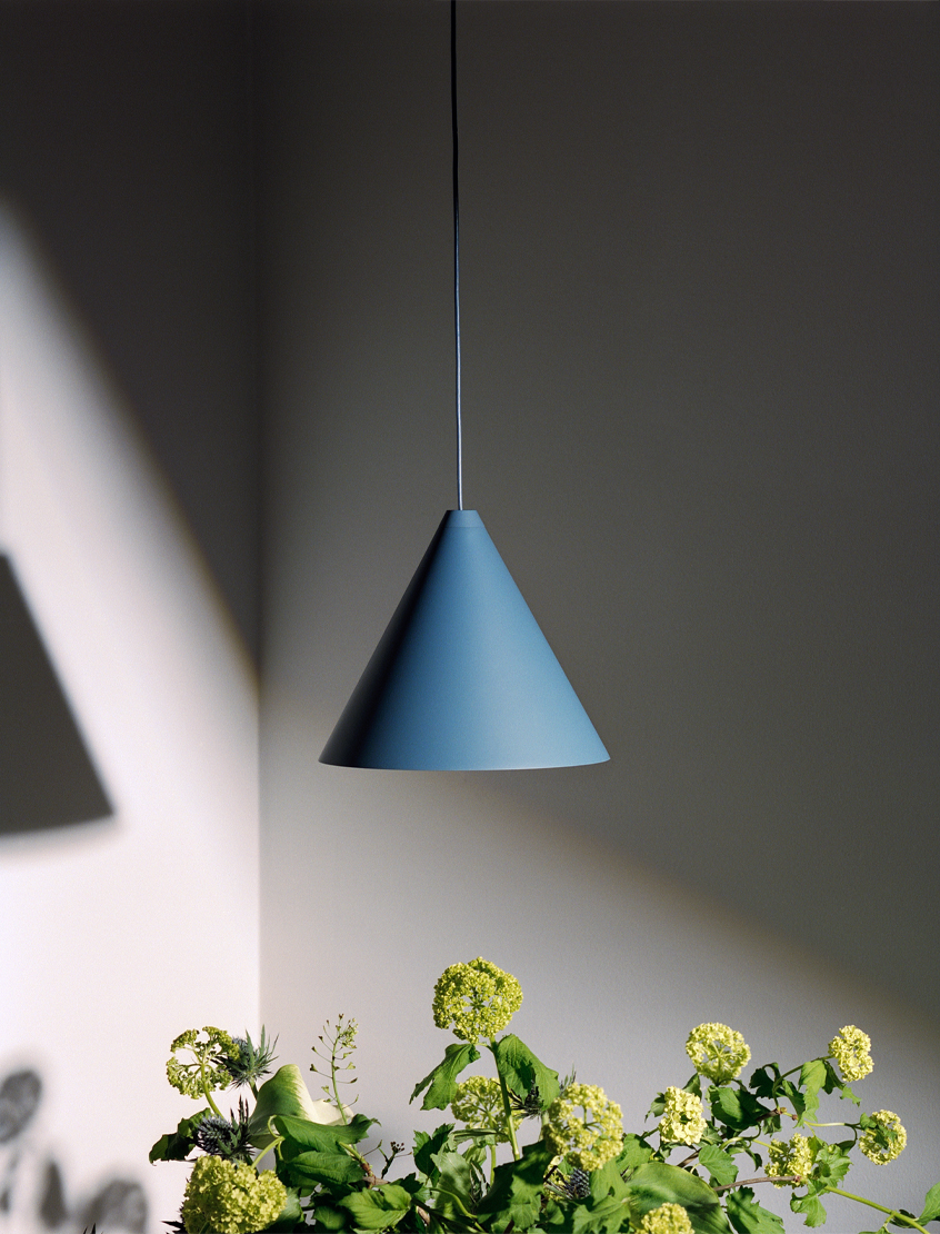 String-Light-suspension-flos-R-14.jpg