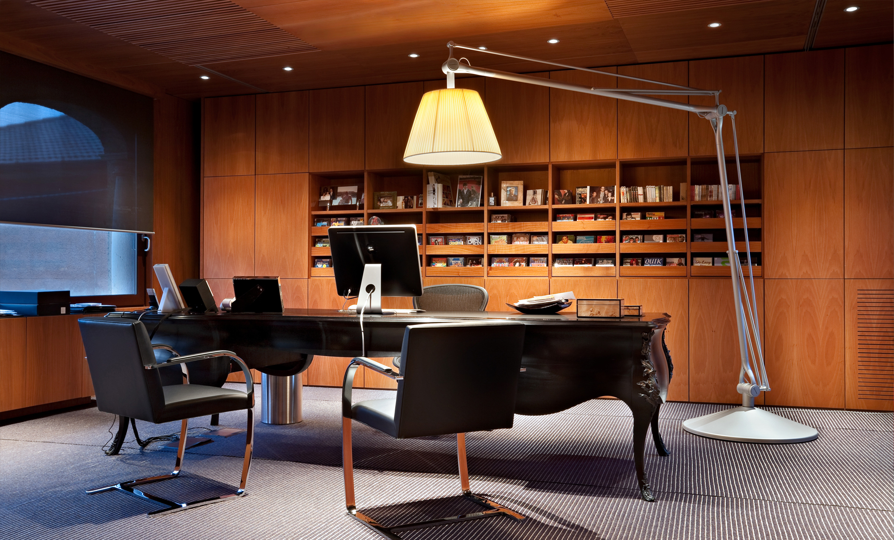 SuperArchimoon-floor-flos-R-01.jpg