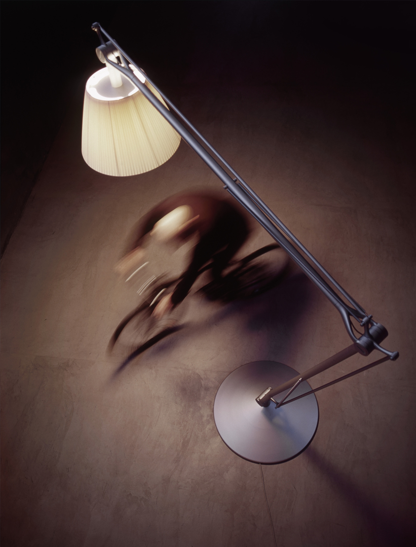 SuperArchimoon-floor-flos-R-03.jpg