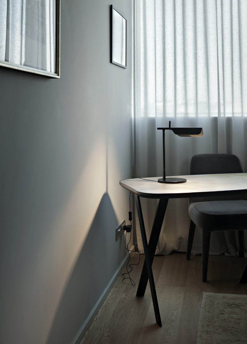 Tab-table-flos-R-07.jpg