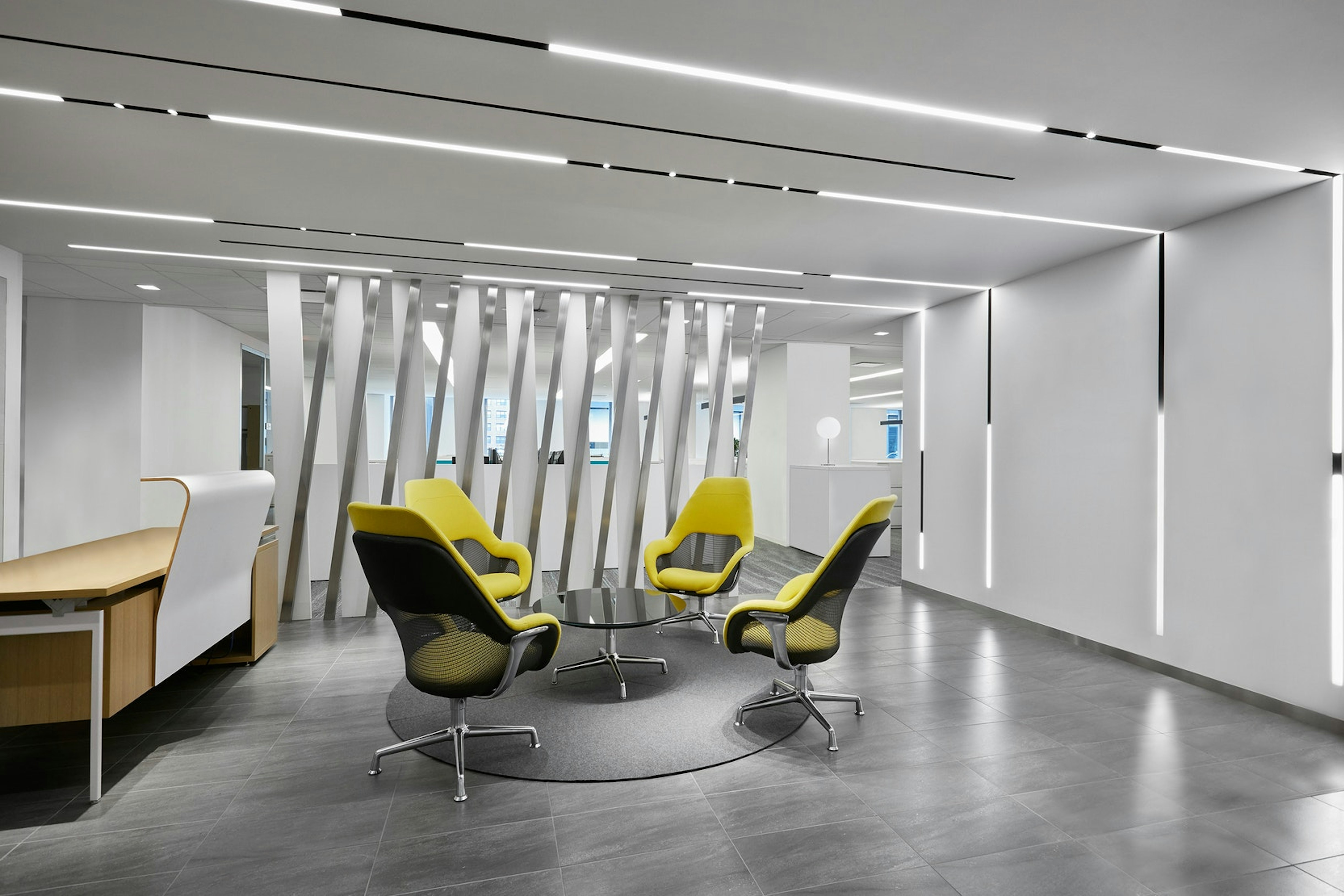 The-running-magnet-flos-architectural-R-01.jpg