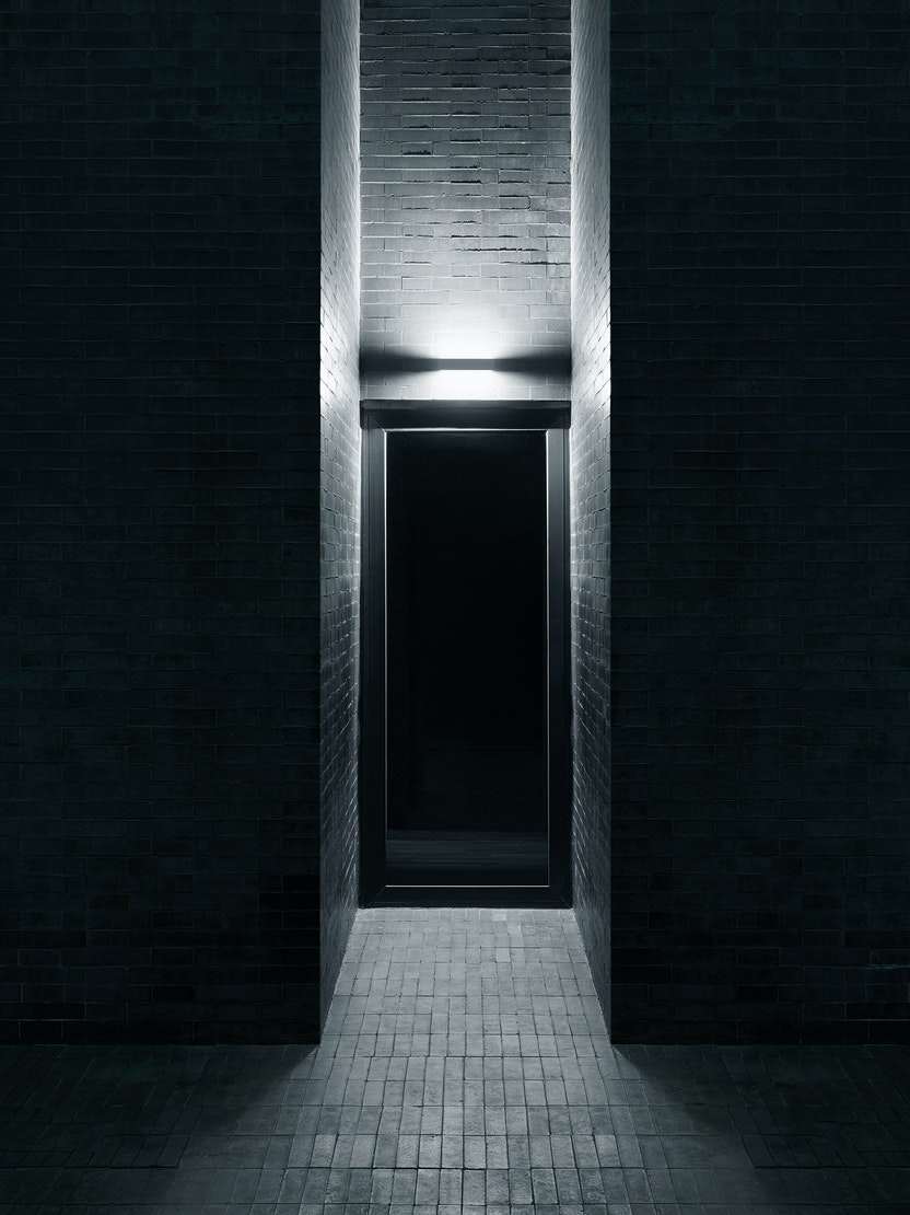 mile-wall-flos-outdoor-R-03.jpg