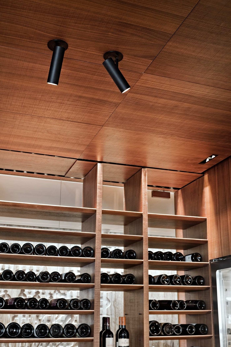 find-me-flos-architectural-R-05.jpg