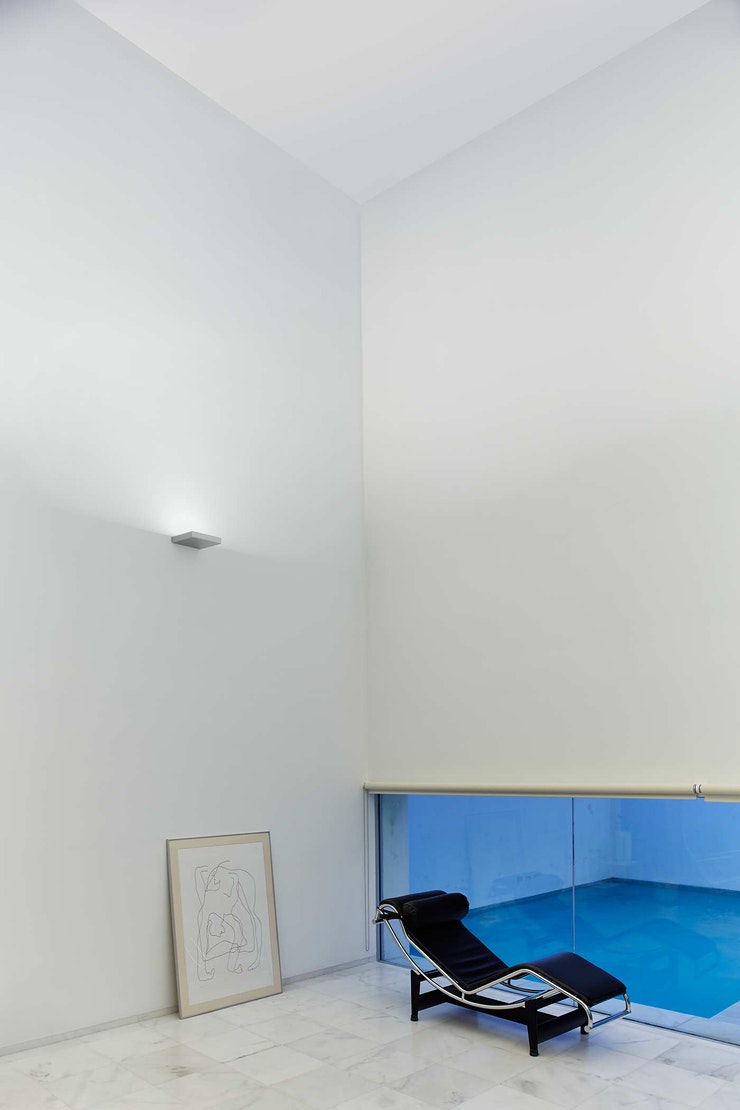 fort-knox-wall-flos-architectural-R-04.jpg
