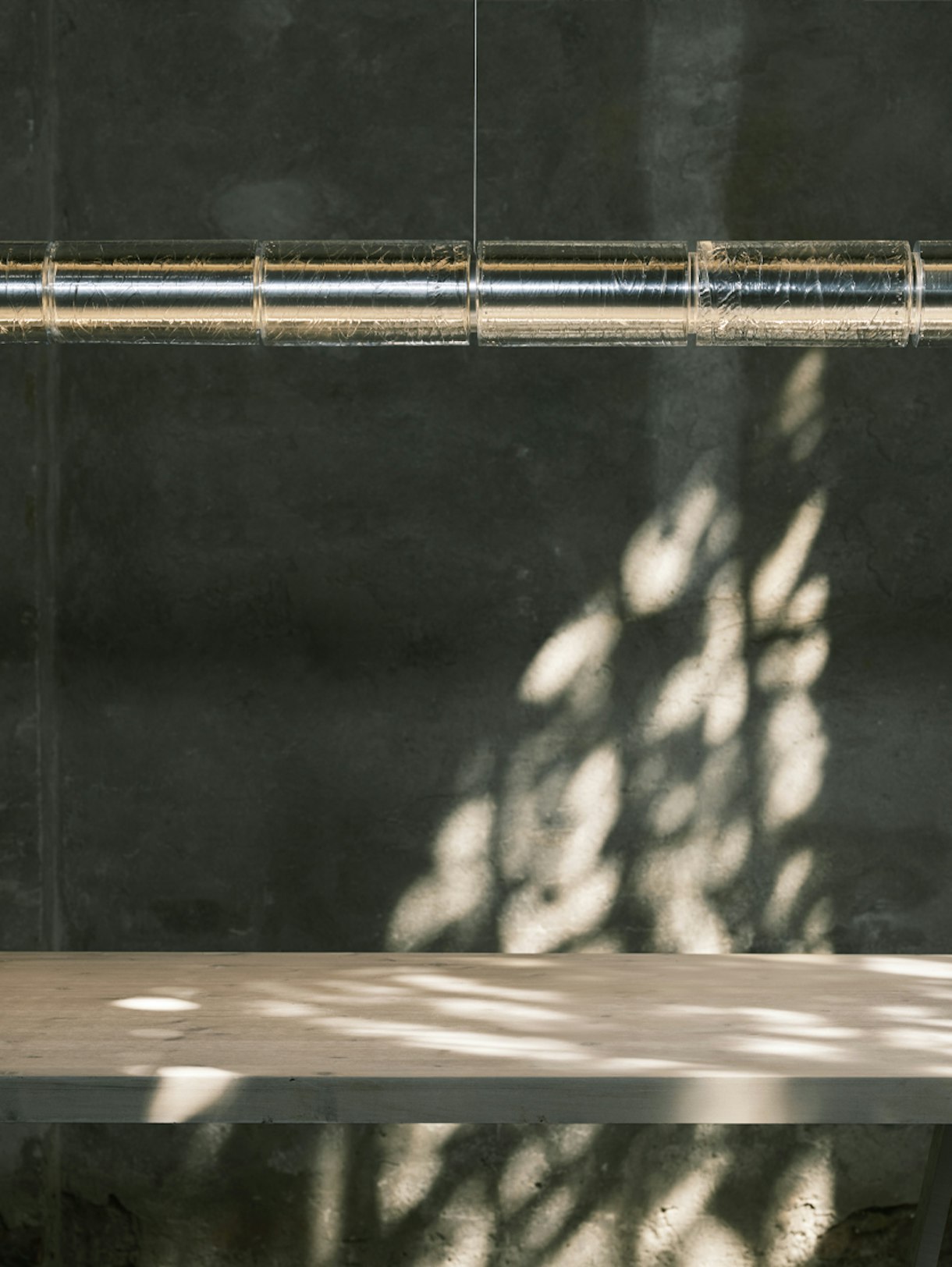 luce_orizzontale-suspension-flos-R-01.jpg