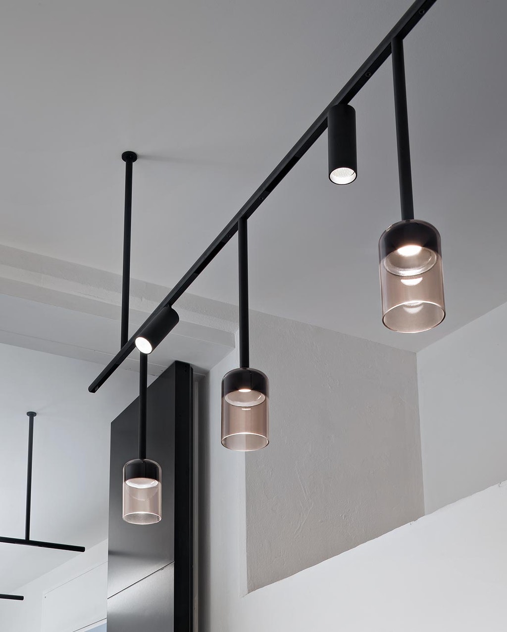 offices-archiproducts-milano-flos-09-1136x1418