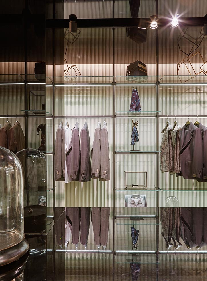 retail-lardini-milano-flos-12-724x980
