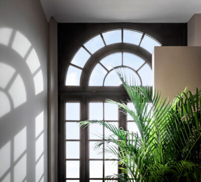 special-sensory-apartment-palazzo-poste-verona-flos-01