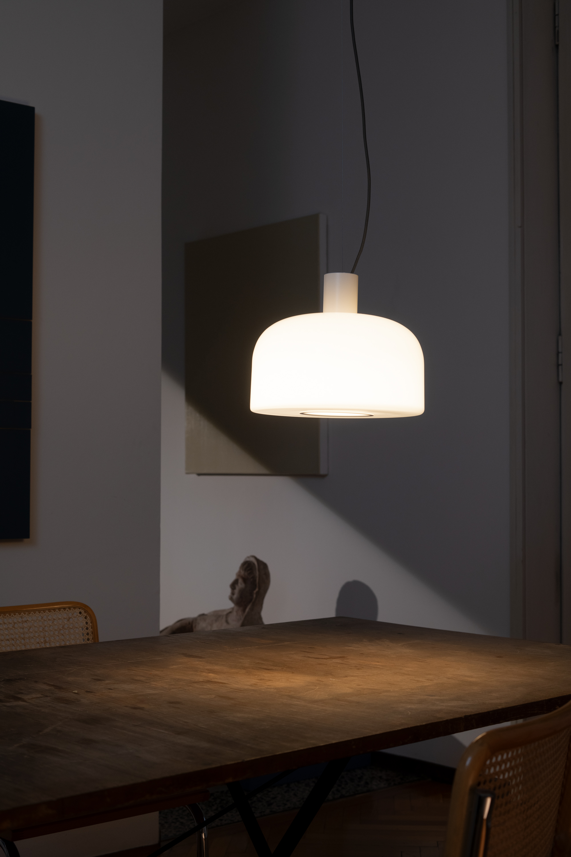 stories-Bellhop_Glass-Flos-08