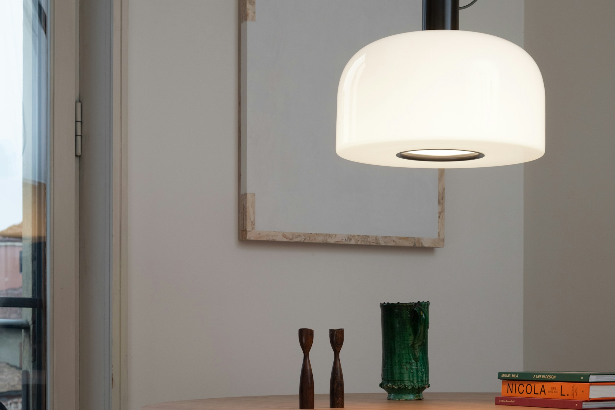 stories-Bellhop_Glass-Flos-09