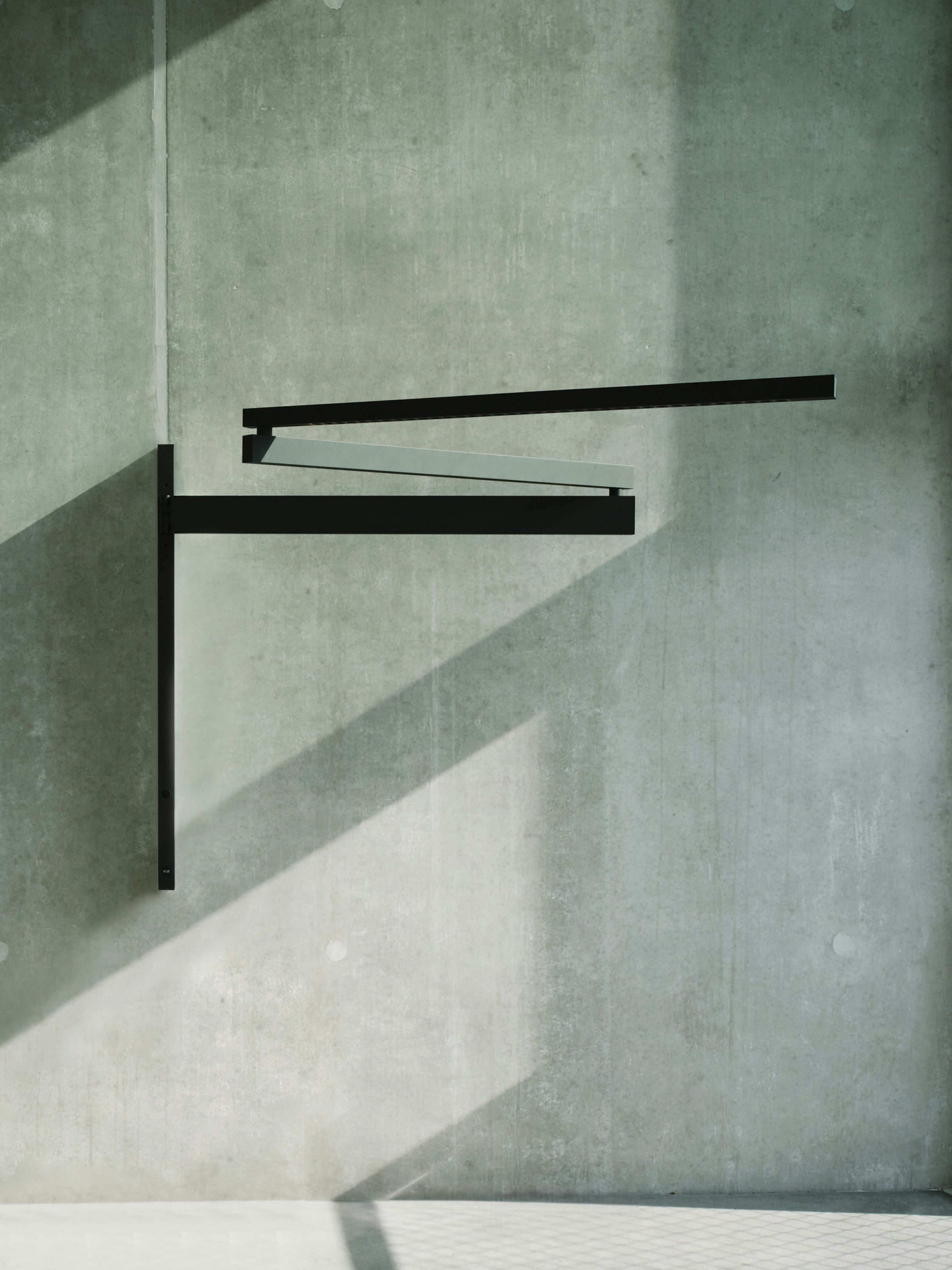 stories-Black-Flag-Flos-11