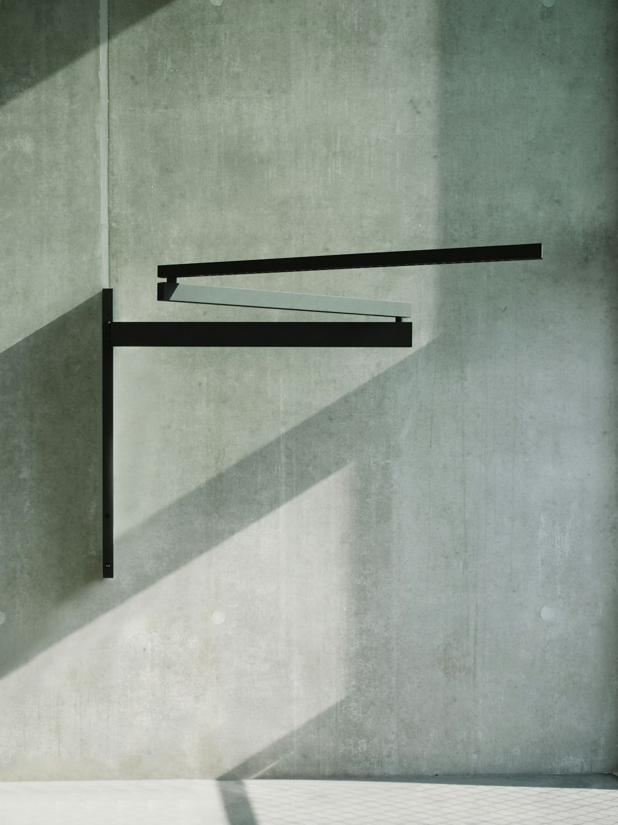 stories-Black-Flag-Flos-11
