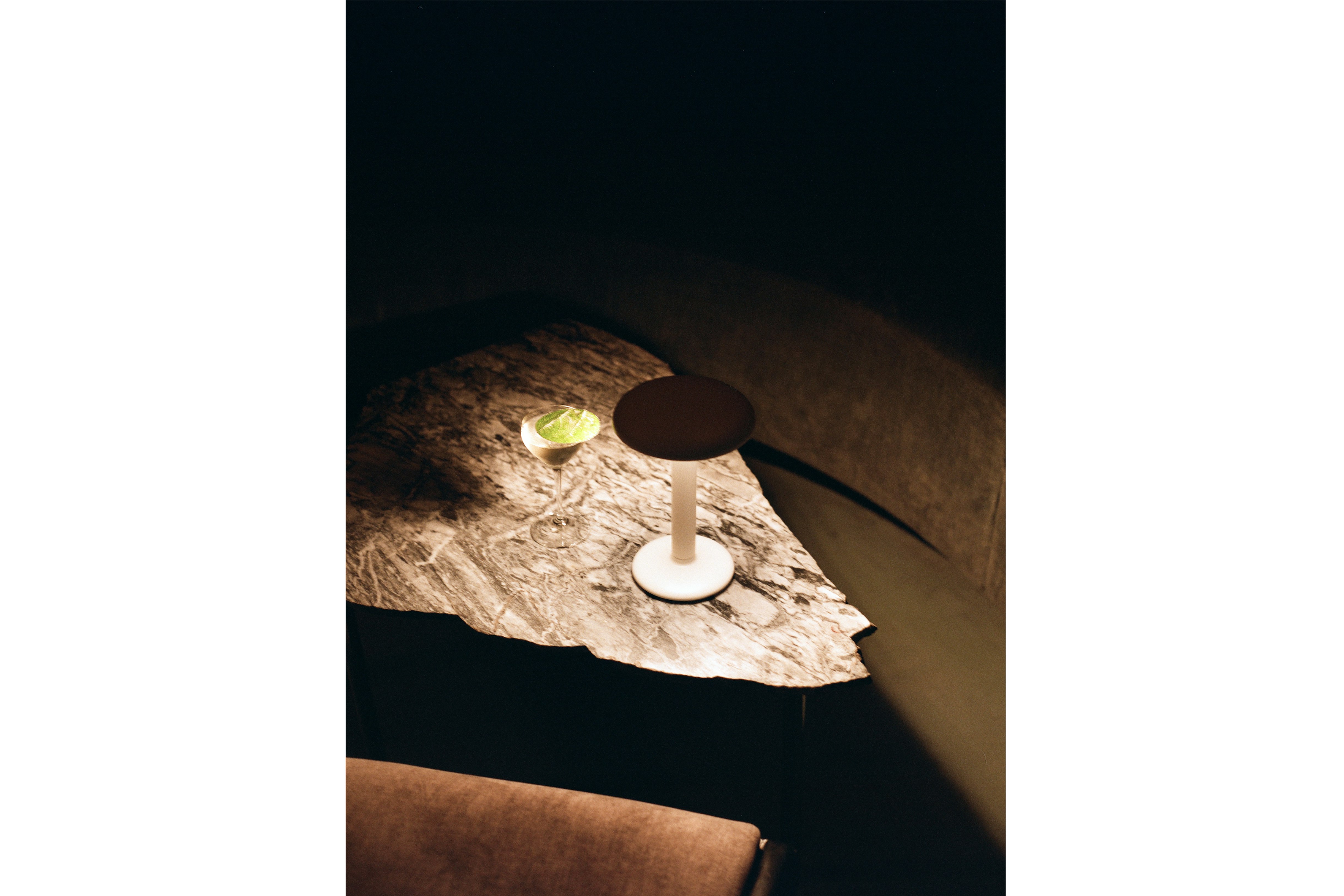 stories-Gustave-flos-02C