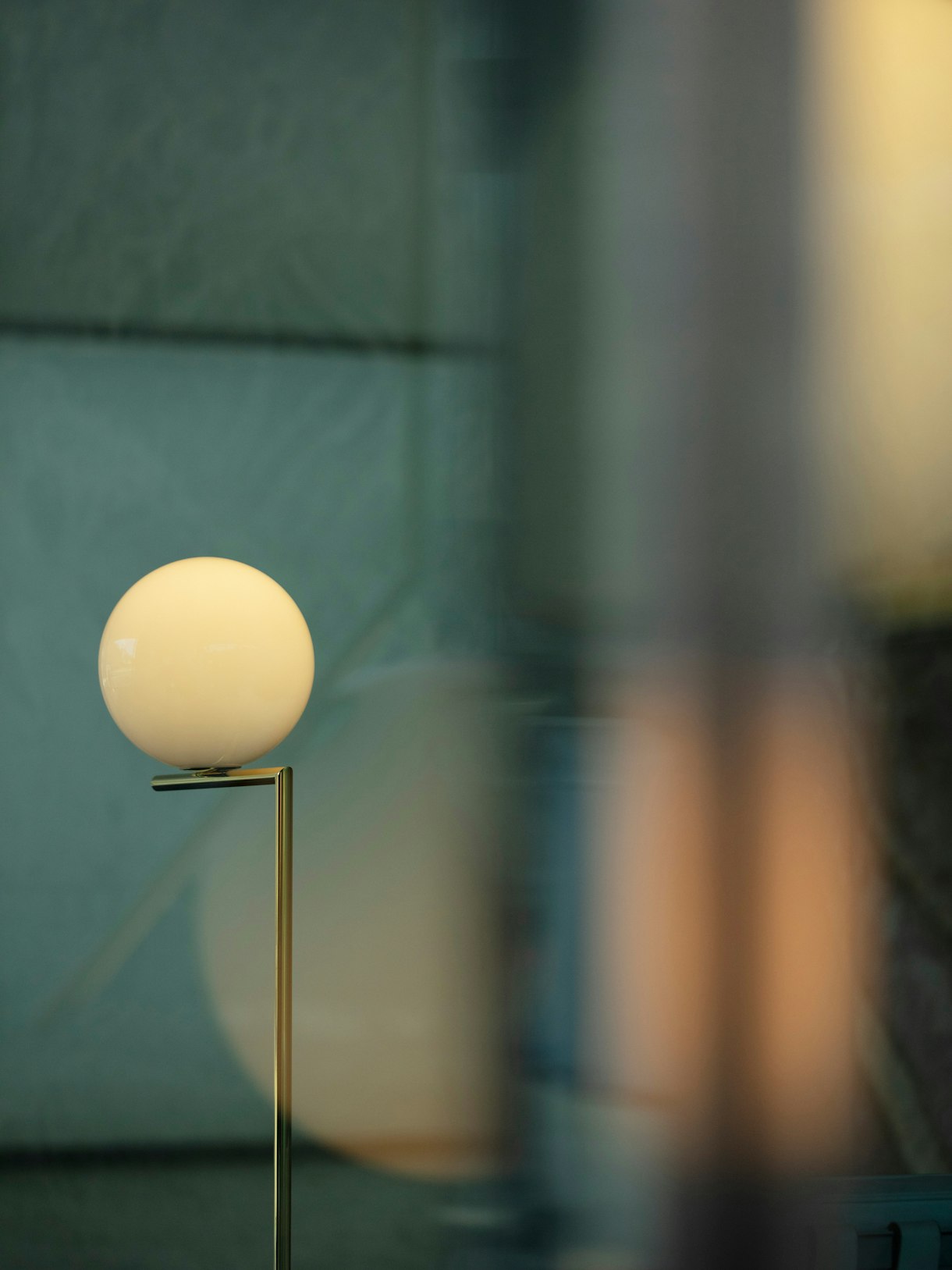 stories-IC_10_Anniversary-flos-05