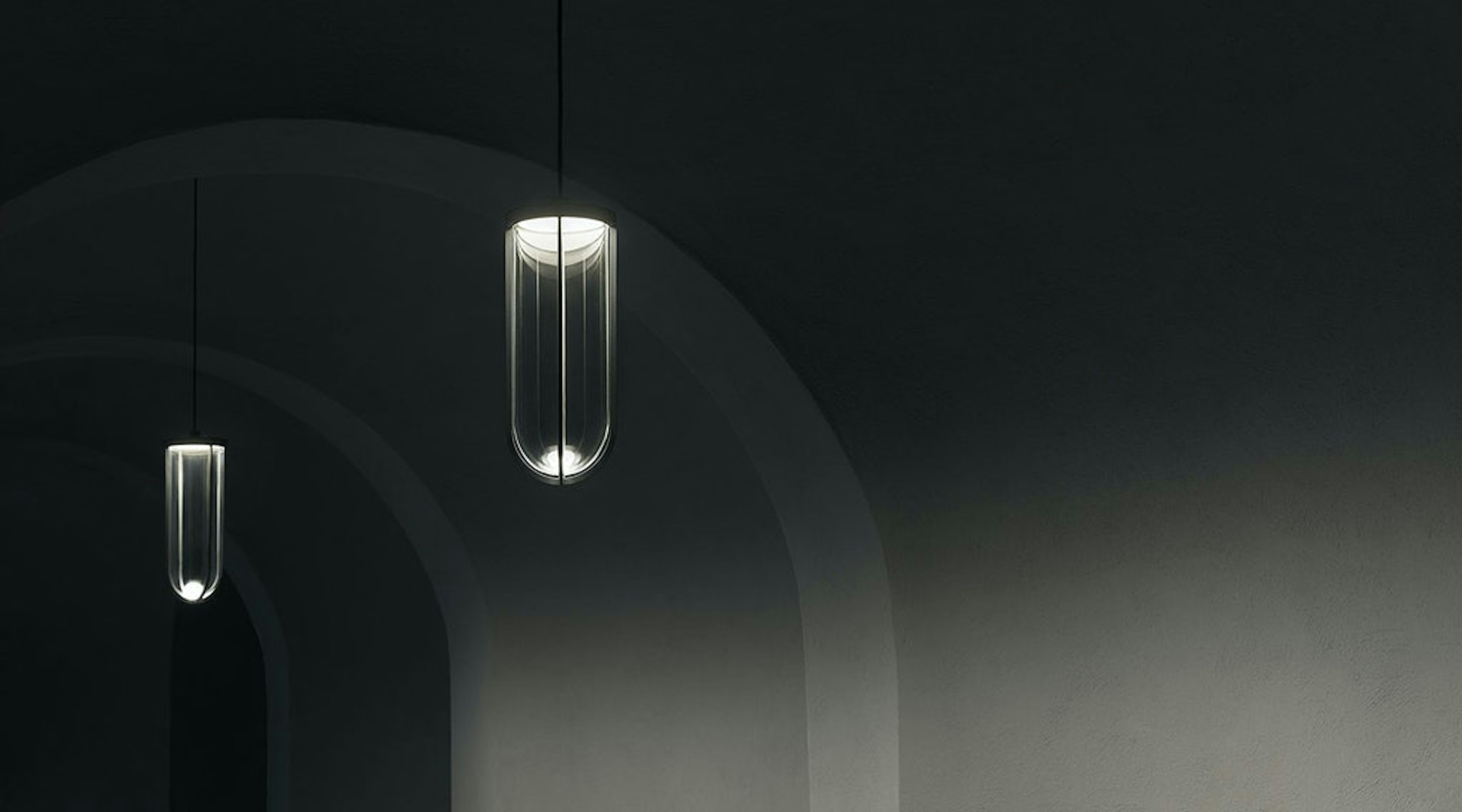 stories-In-Vitro-Philippe-Starck-flos-20