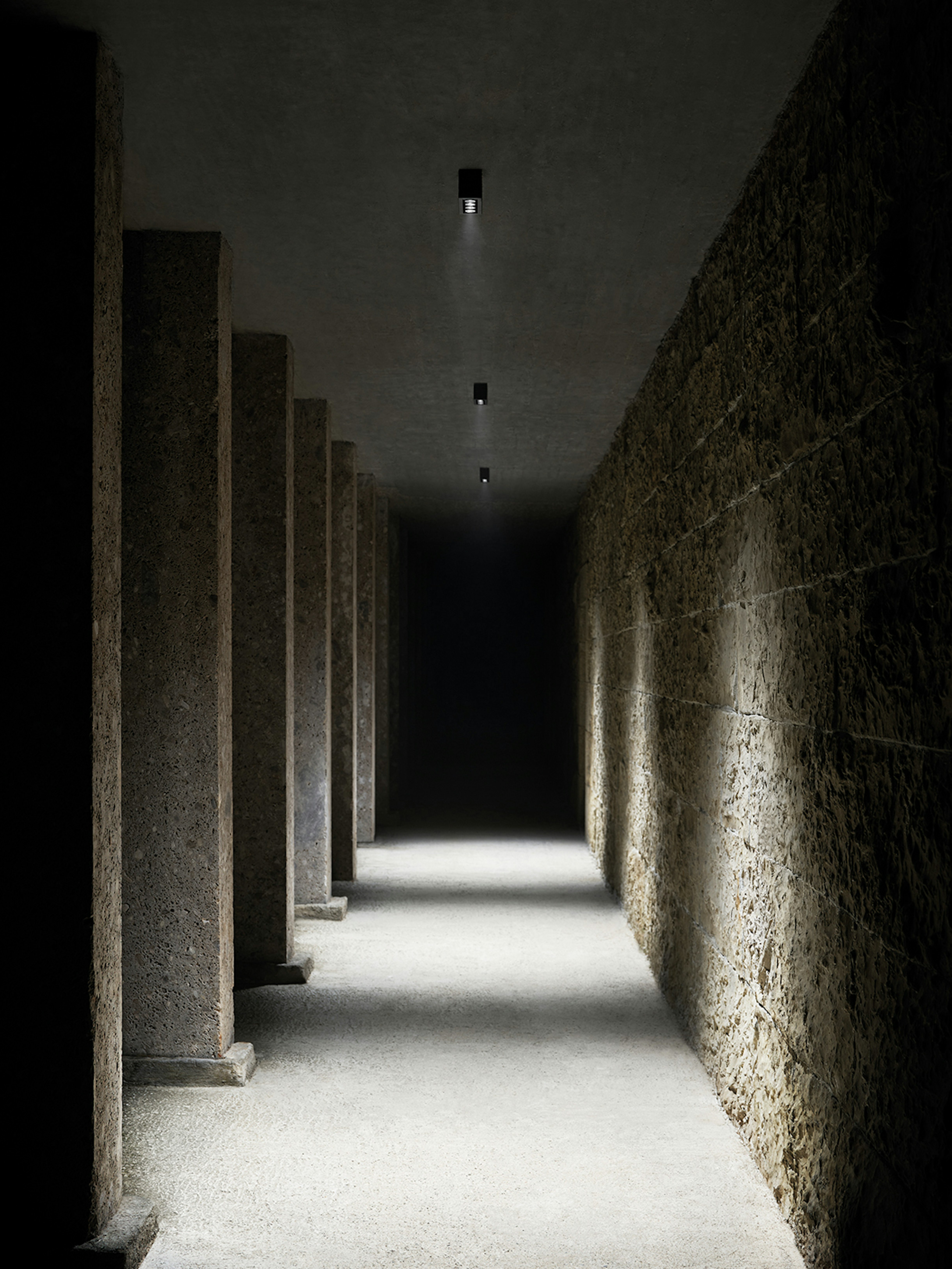 stories-Mile-Antonio-Citterio-flos-16.jpg