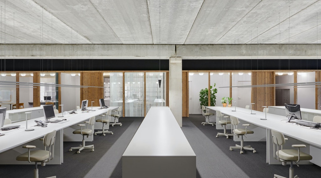 stories-Oblique-Vincent-Van-Duysen-flos-01b
