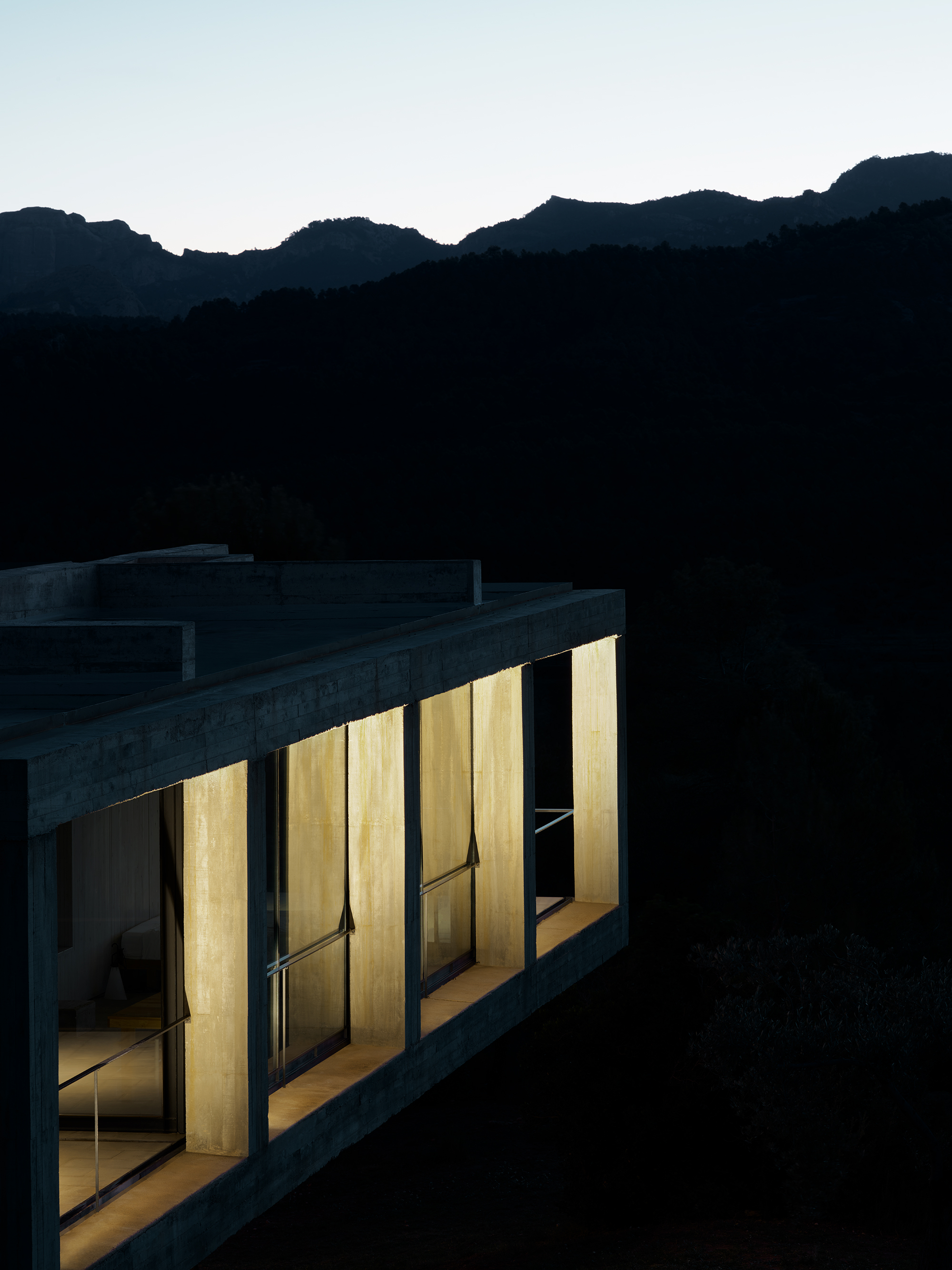 stories-Spine-flos-13