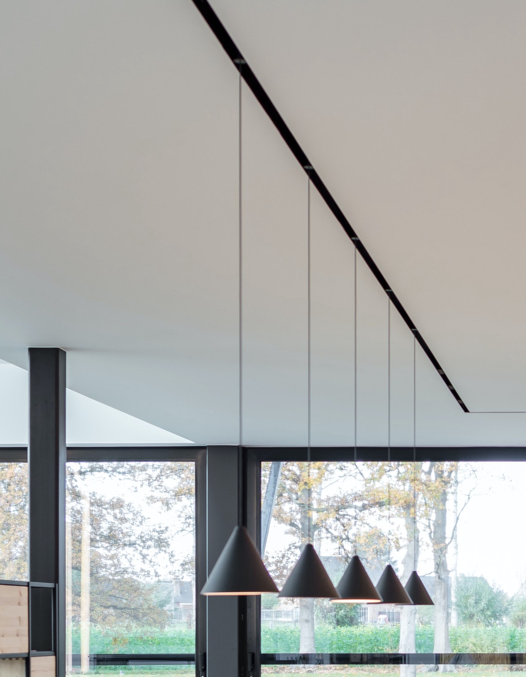 stories-The-Running-Magnet-flos-architectural-18